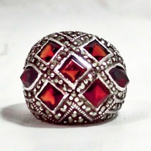 Vintage Oversized Art Deco Garnet Marcasite Domed Sterling Silver Ring-7